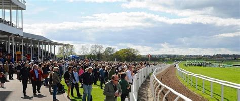wetherby races fixtures|Welcome to Wetherby Racecourse .